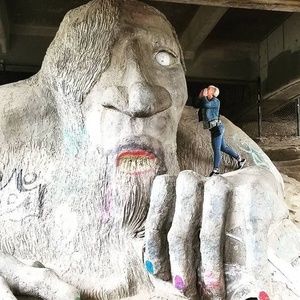 Meet your Posher, Marie